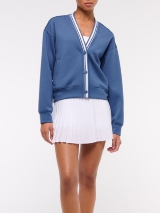 Abercrombie & Fitch Tops - ABERCROMBIE YPB cardigan